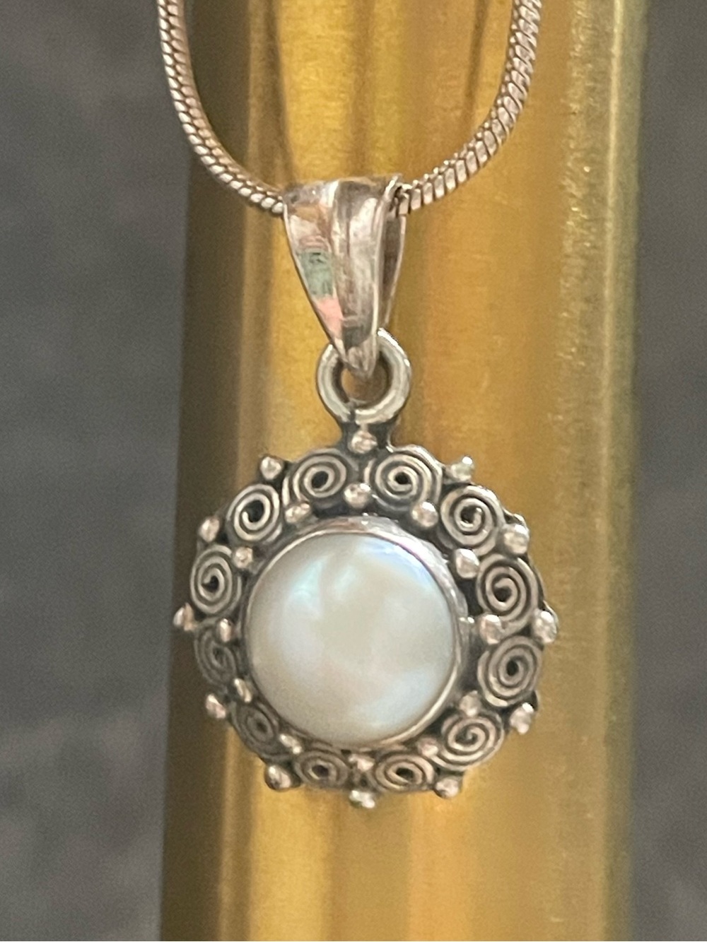 Sterling Silver Pearl Round Genuine Pearl Pendant Necklace
